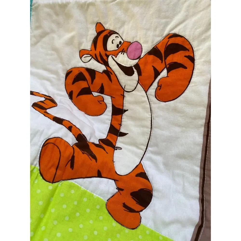 Vintage Disney Winnie the Pooh Quilt Baby Blanket 100 acre woods Tigger Piglet